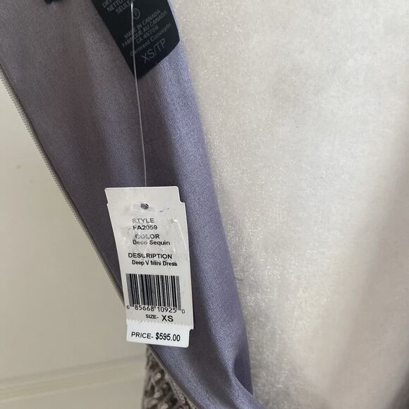 Smythe Deep V Mini Dress Deco Sequin Sleeveless Silver Pewter Size XS - Picture 6 of 13